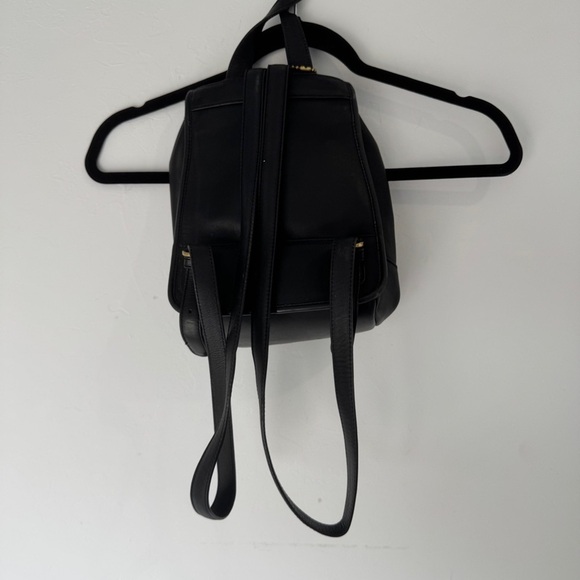 Vintage Coach Black Leather Backpack main image 5